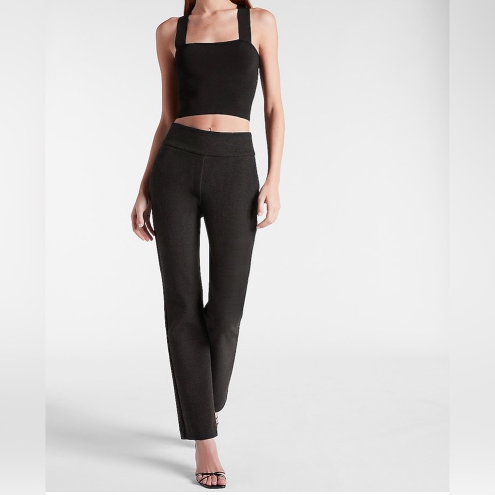 High Waisted Brushed Knit Pull-On
Bootcut Pant